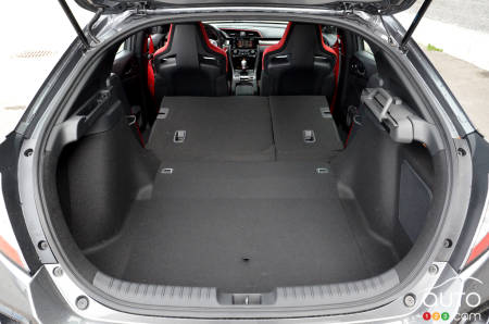 Honda Civic Type R 2021, espace de chargement